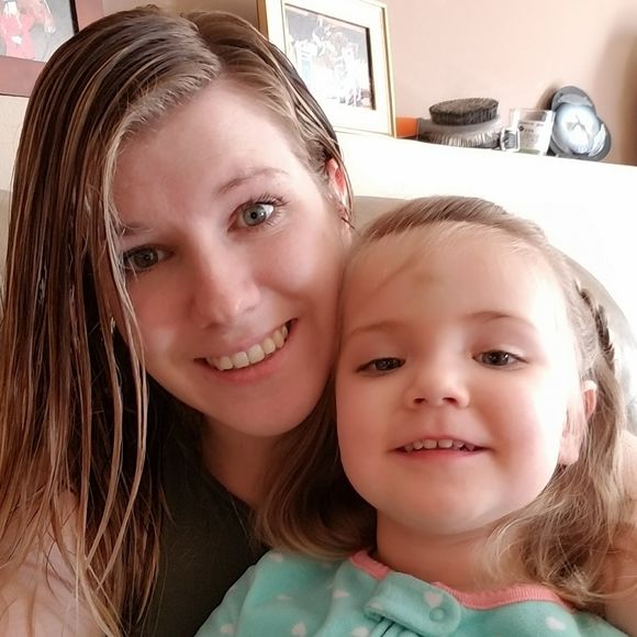 Meet your Posher, Tricia - Picture 1 of 1